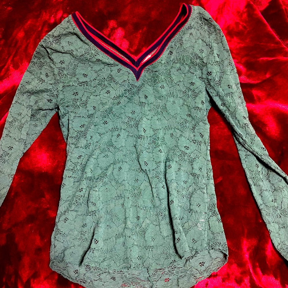 free people green lace too long sleeve |XS/S